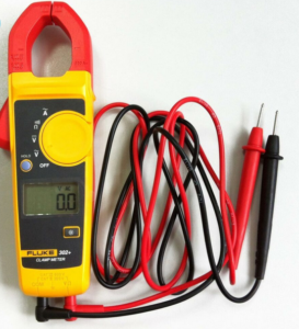 Fluke 302+ CAT III Digital Clamp Meter - Presidium PH